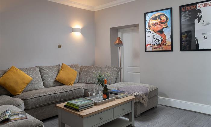 The Cors Country House